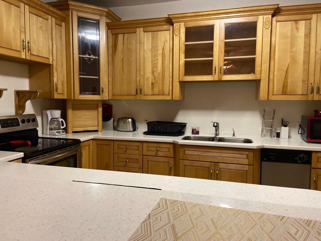 Blue Diamond Apartments