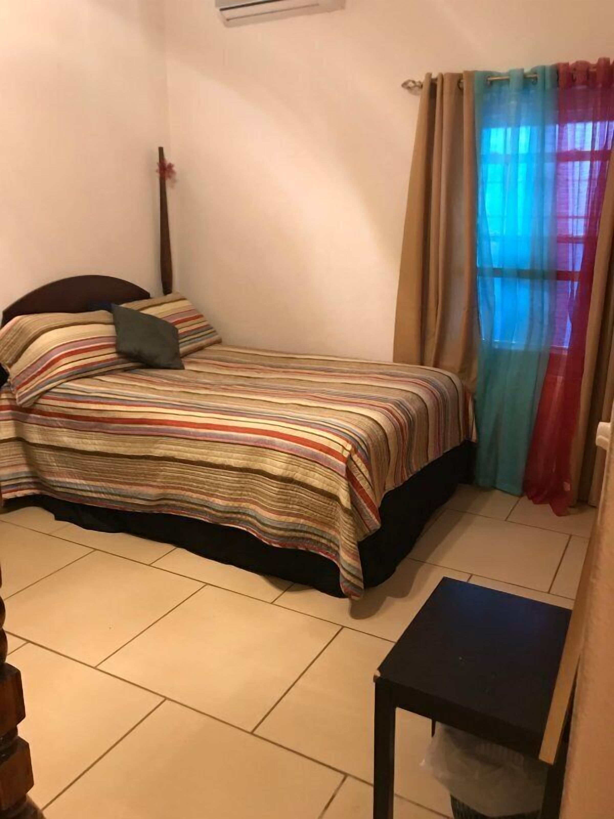 Blue Diamond Apartments