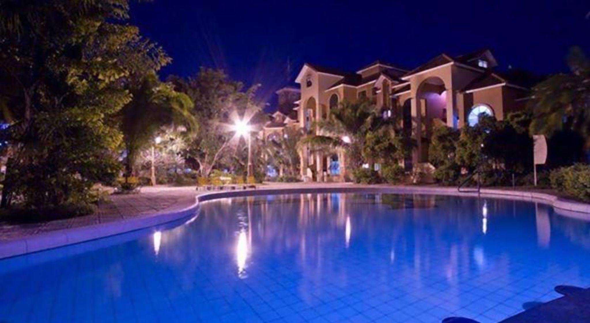 Buganvillas Hotel Suites and Spa