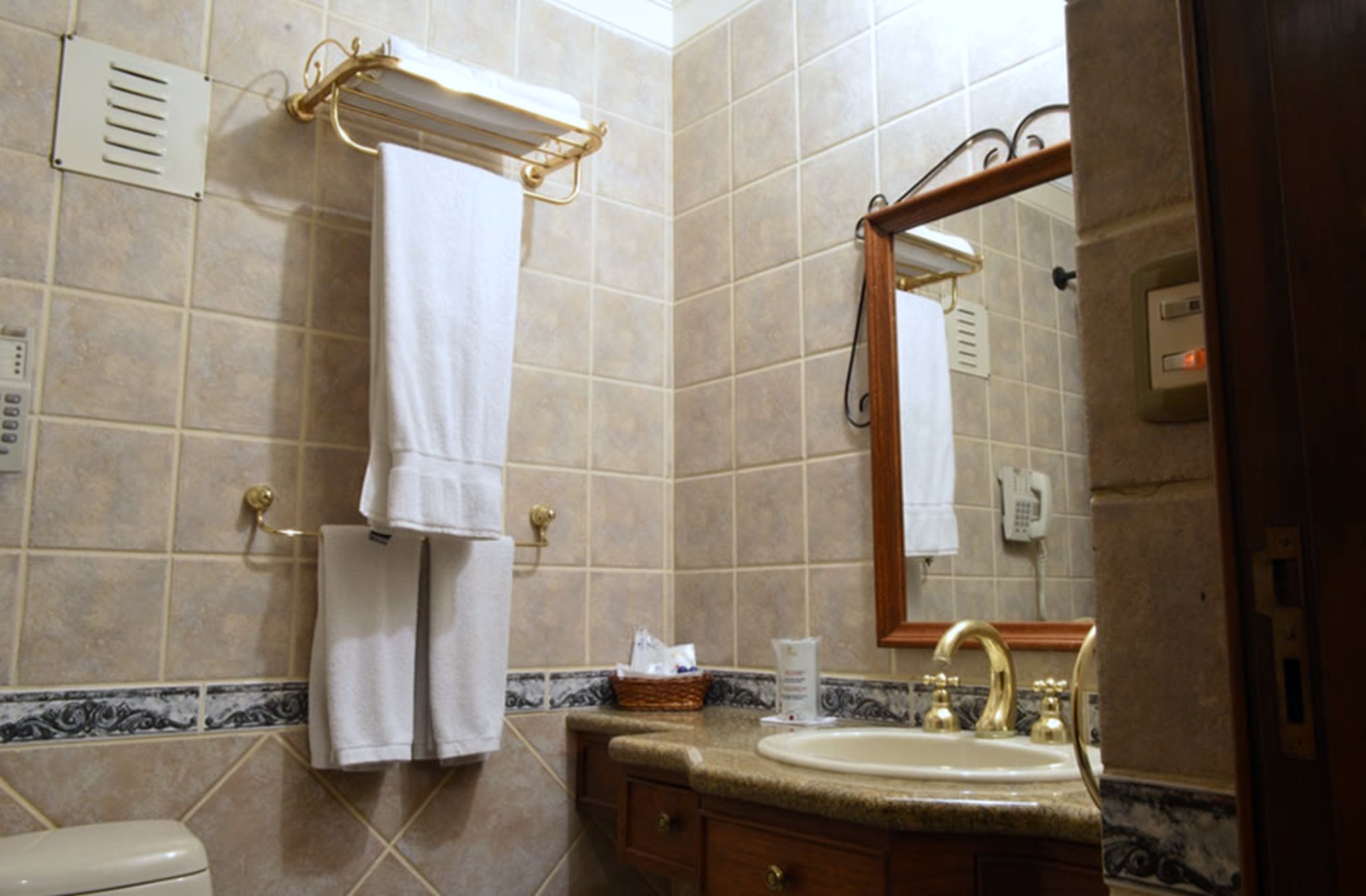 Casa Blanca Hotel