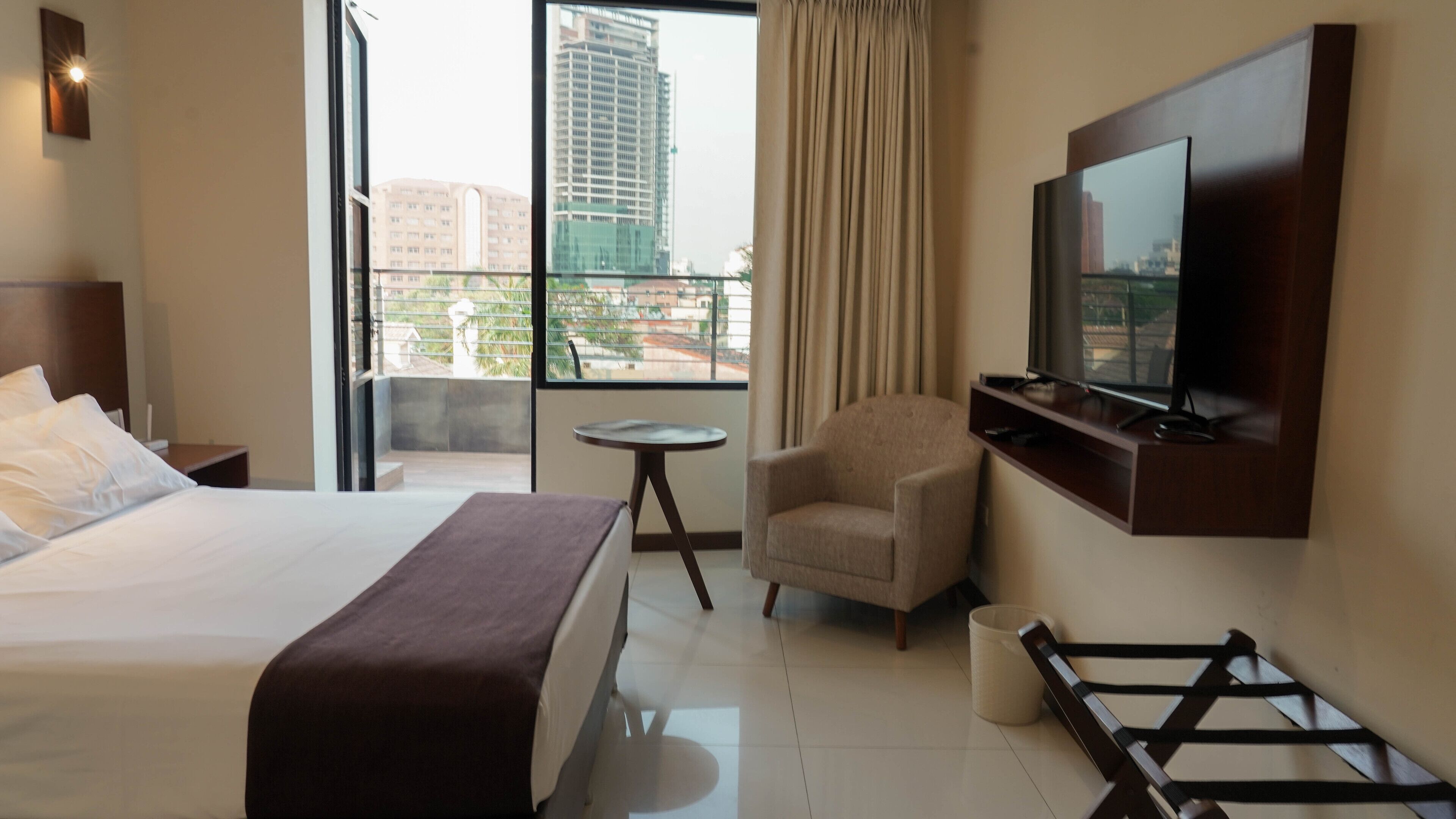 Chairu Eco Hotel