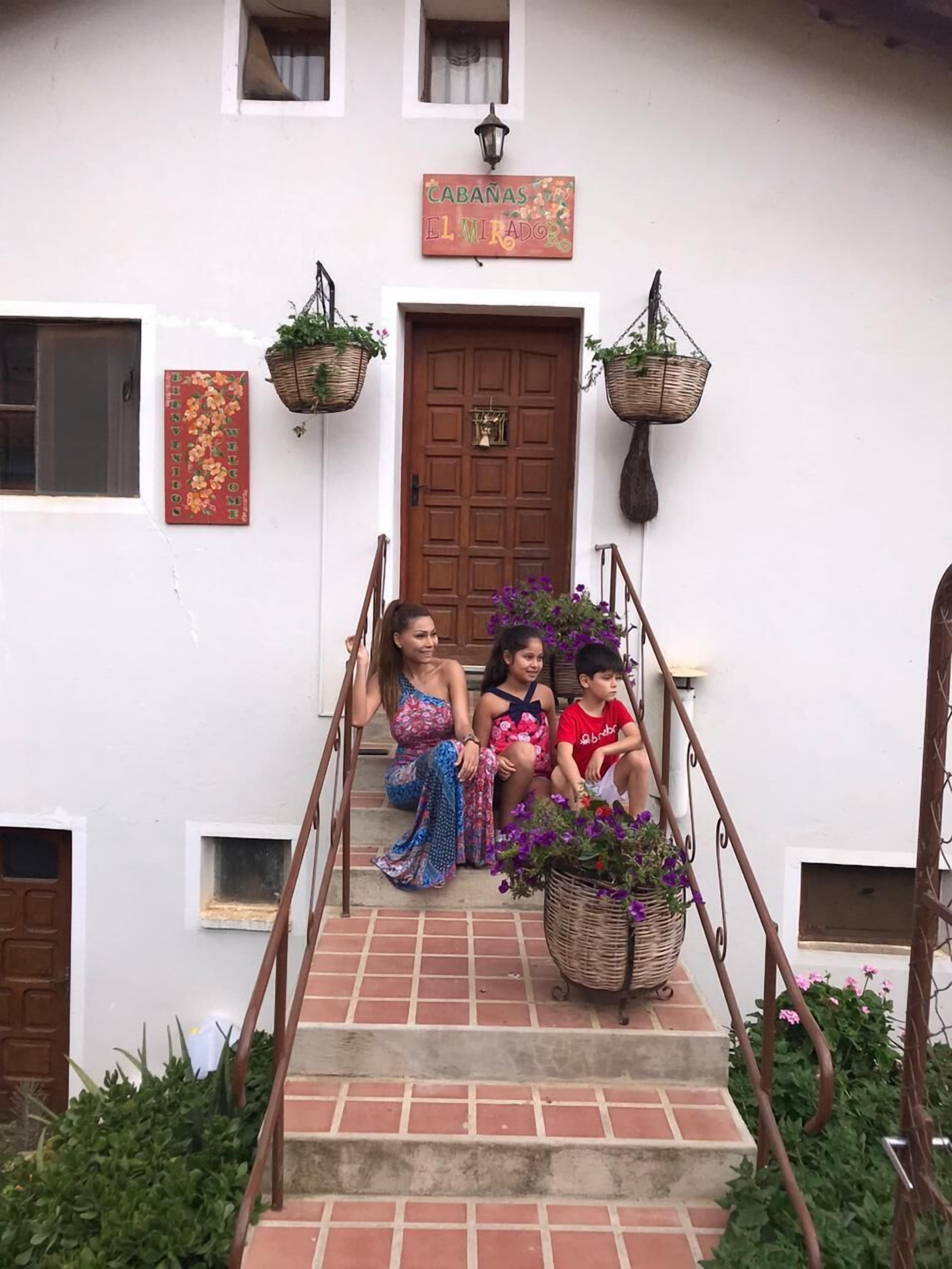 Cabana Bar Restaurante El Mirador