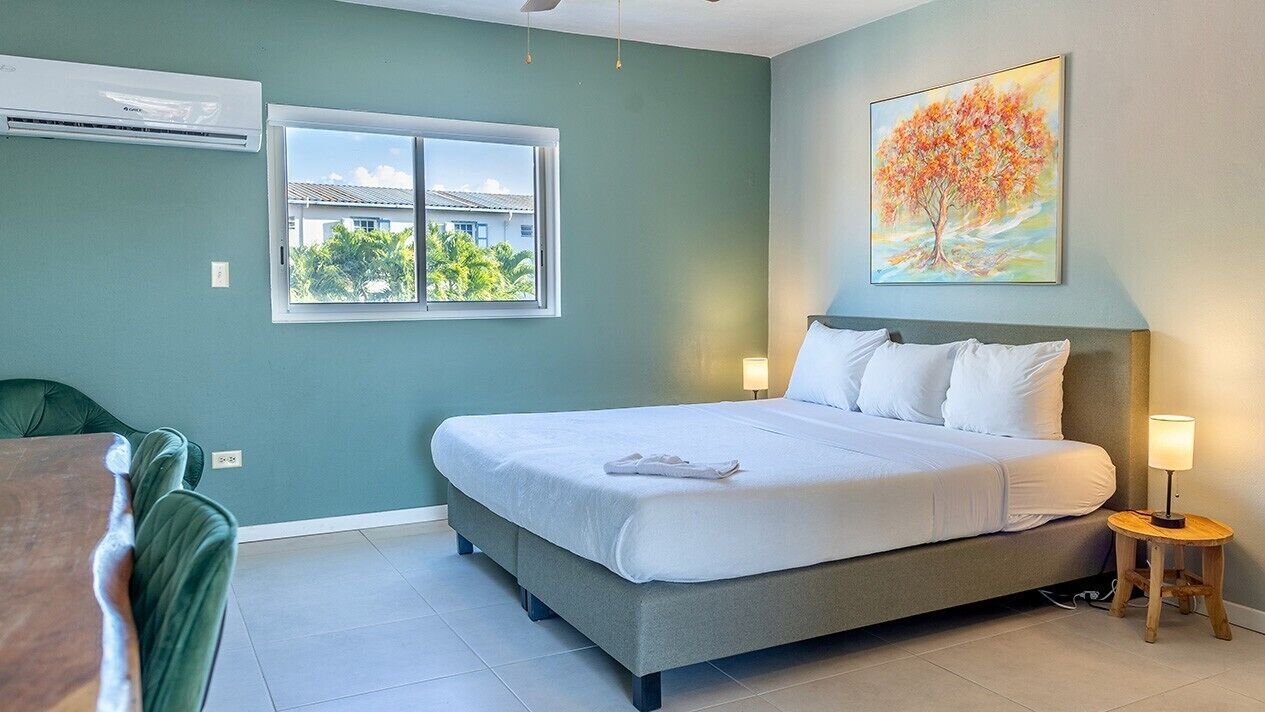 Talk Of The Town Inn & Suites