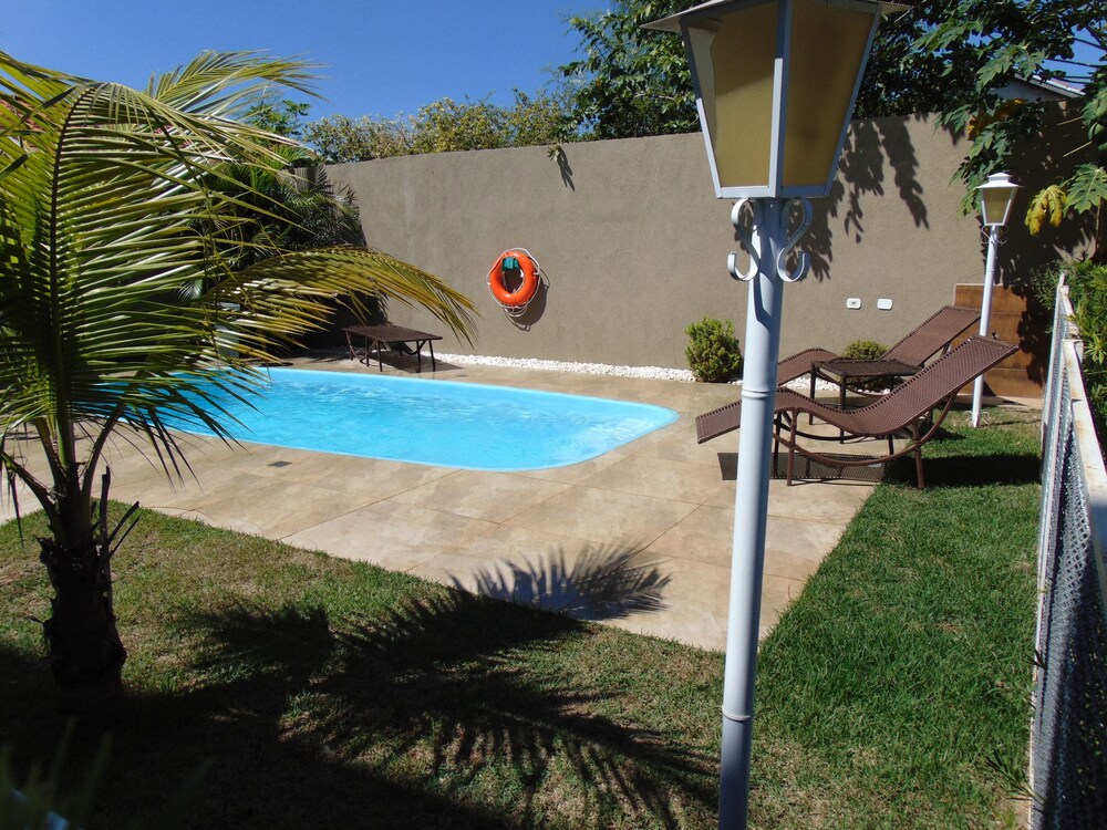 Pousada Cambara Suites