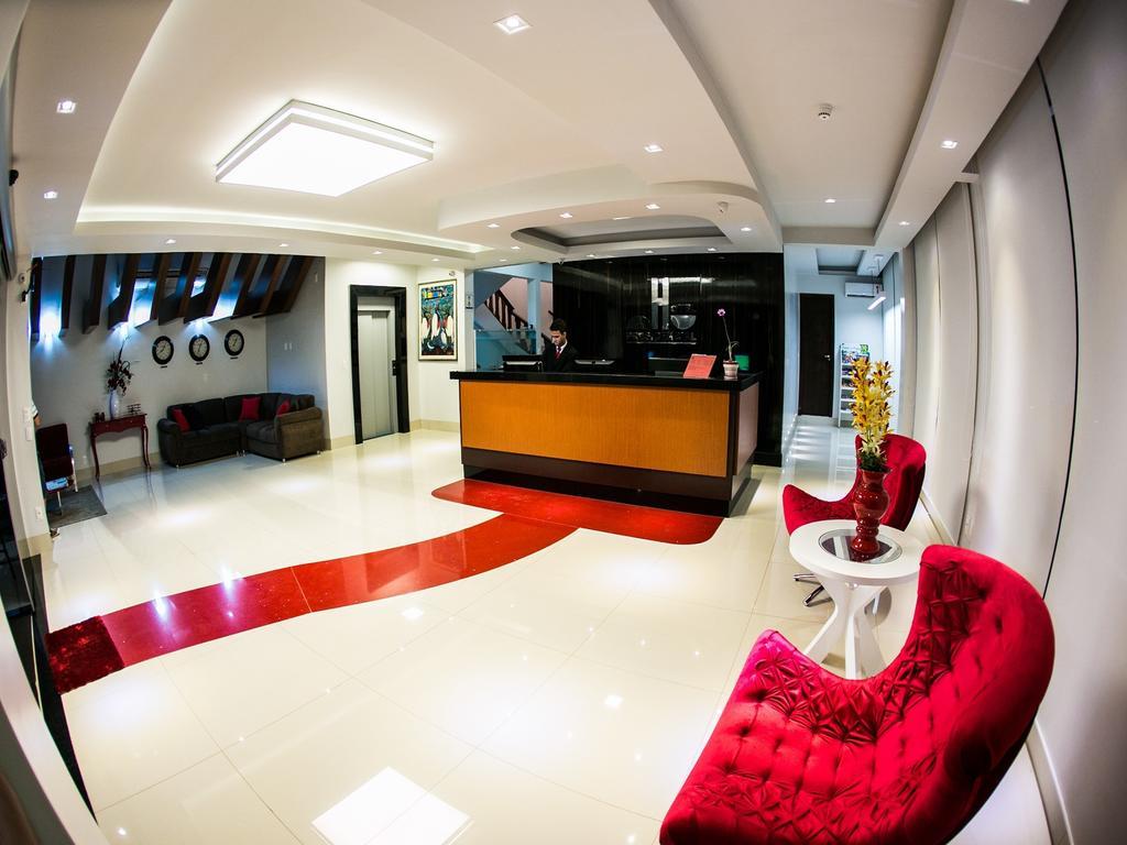 Hotel 365