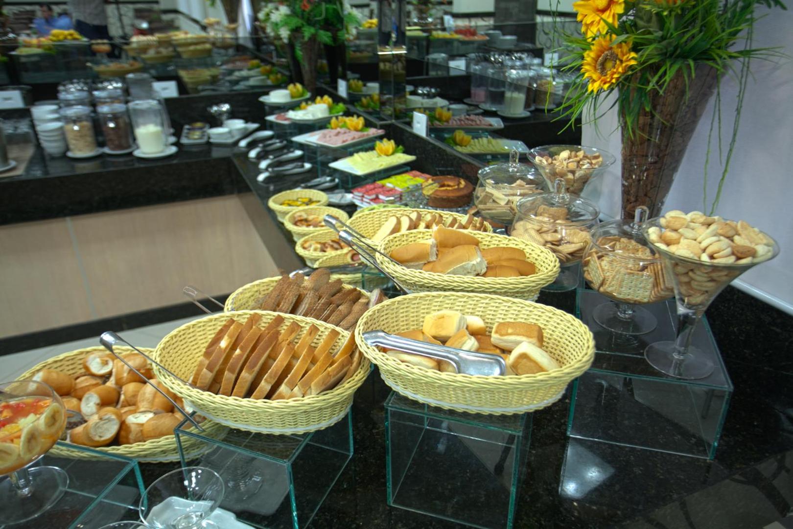 Skala Traveling Hotel