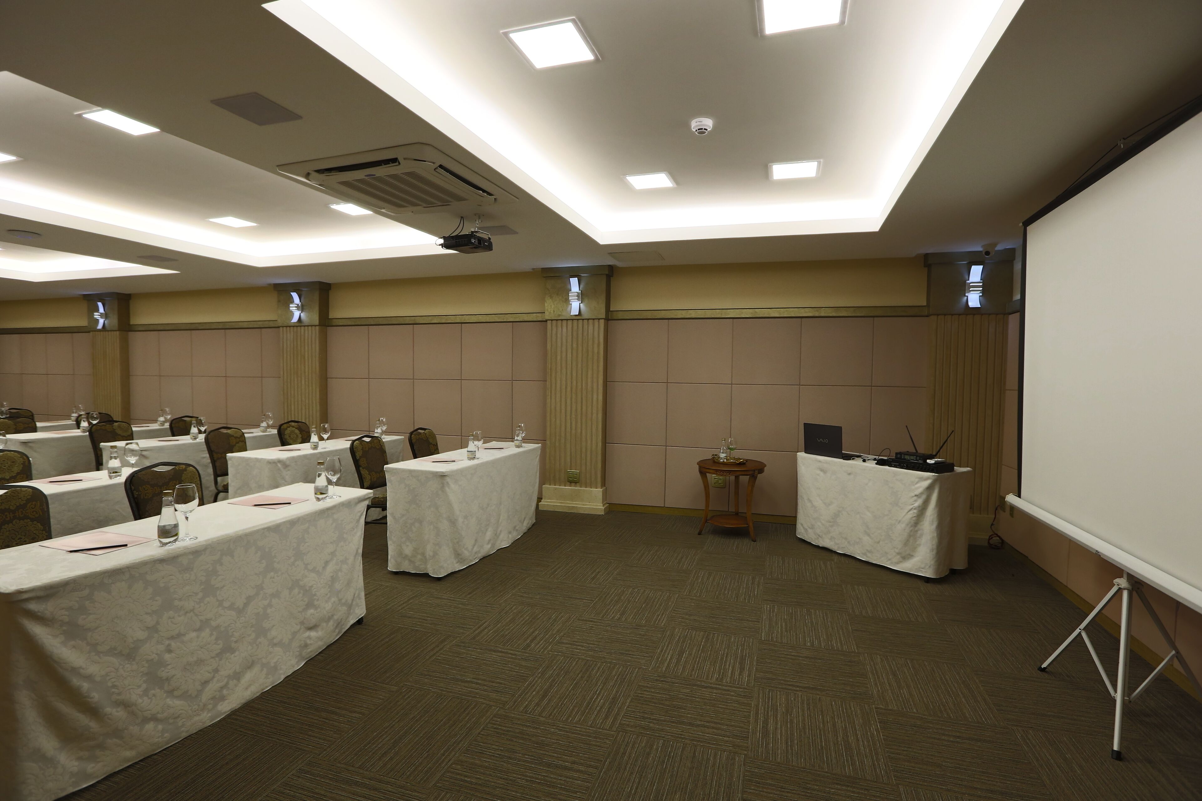Golden Lis Hotel Boutique