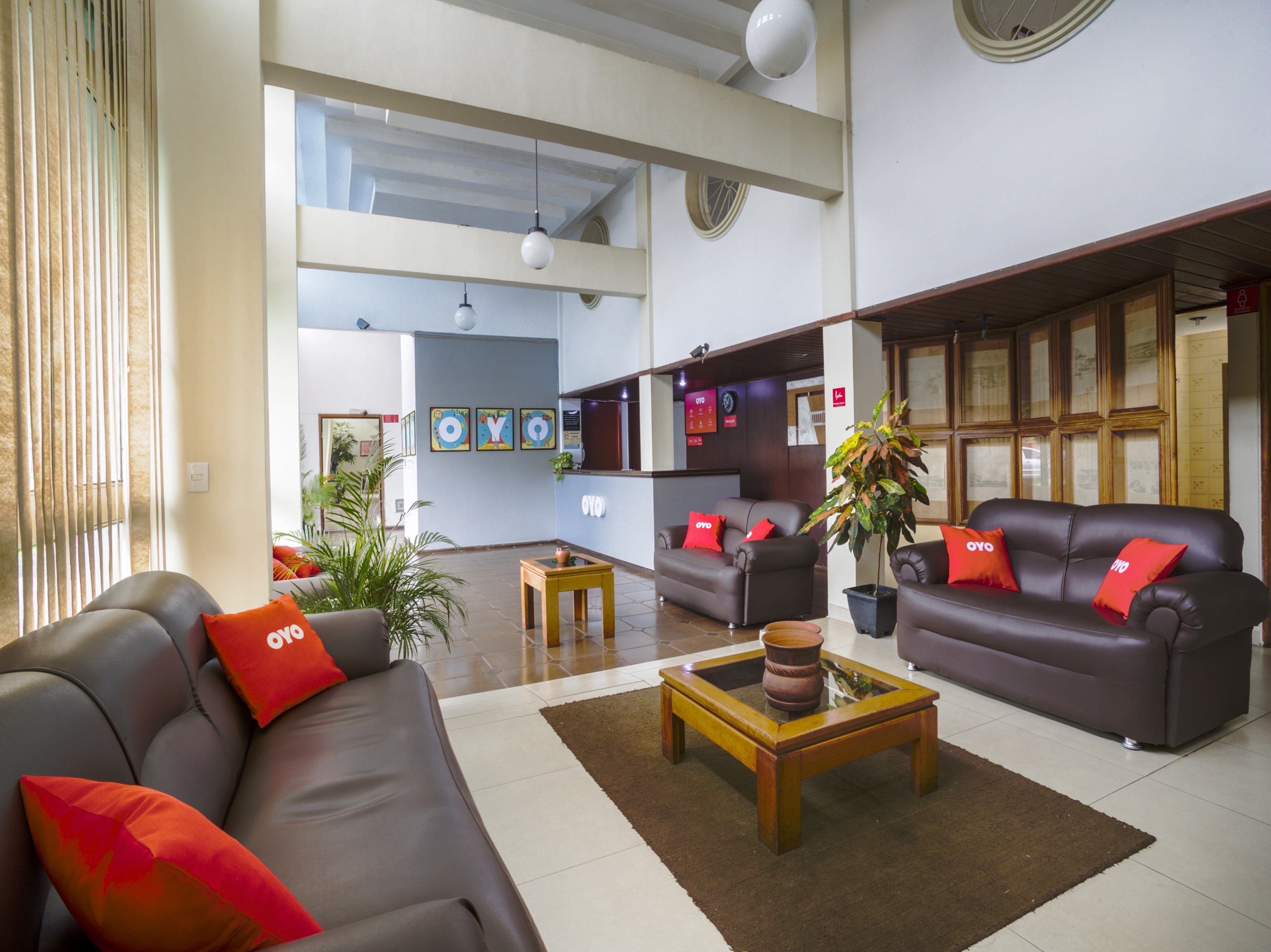 Hotel La Rocca, Goiania