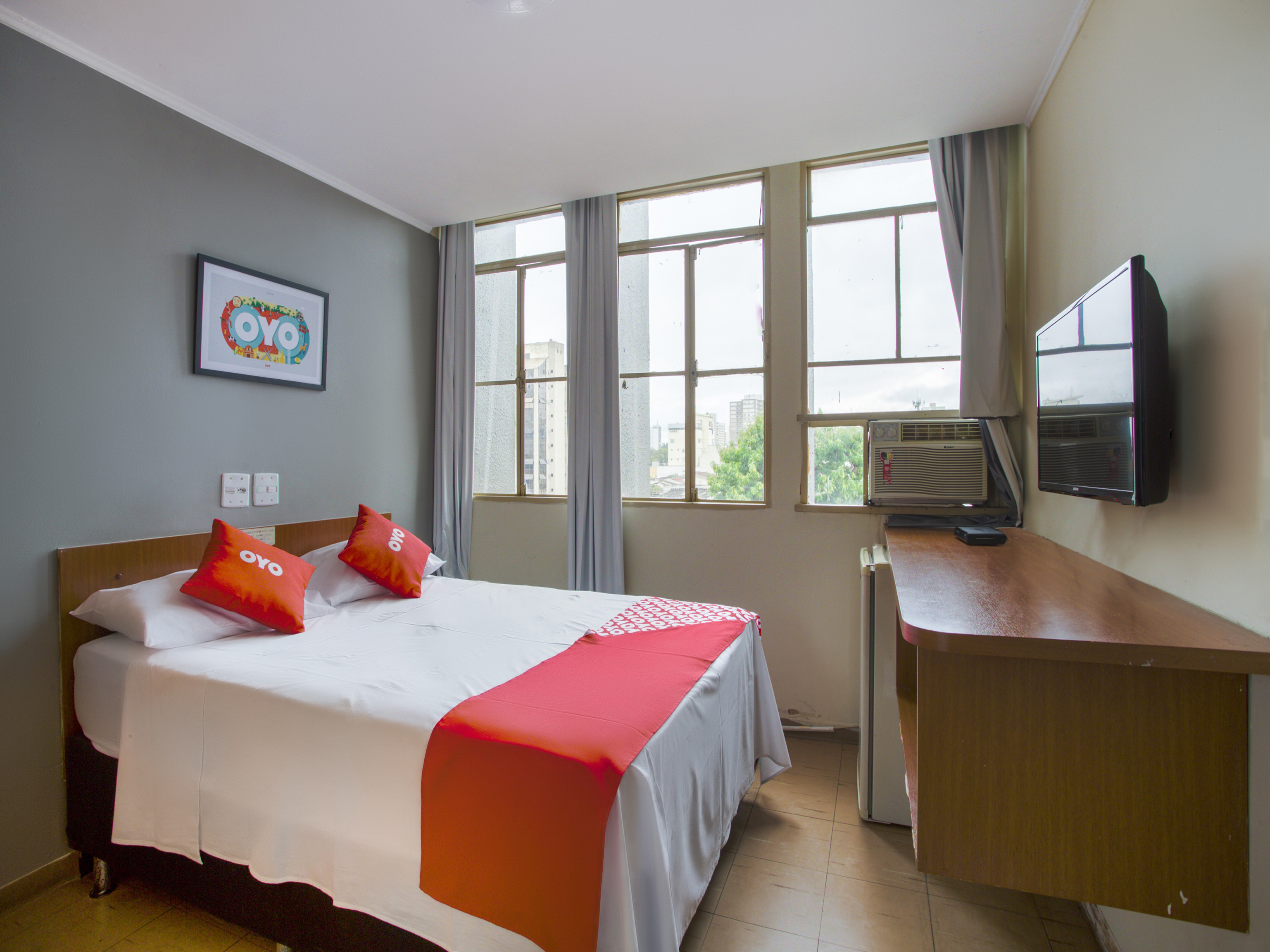 Hotel La Rocca, Goiania