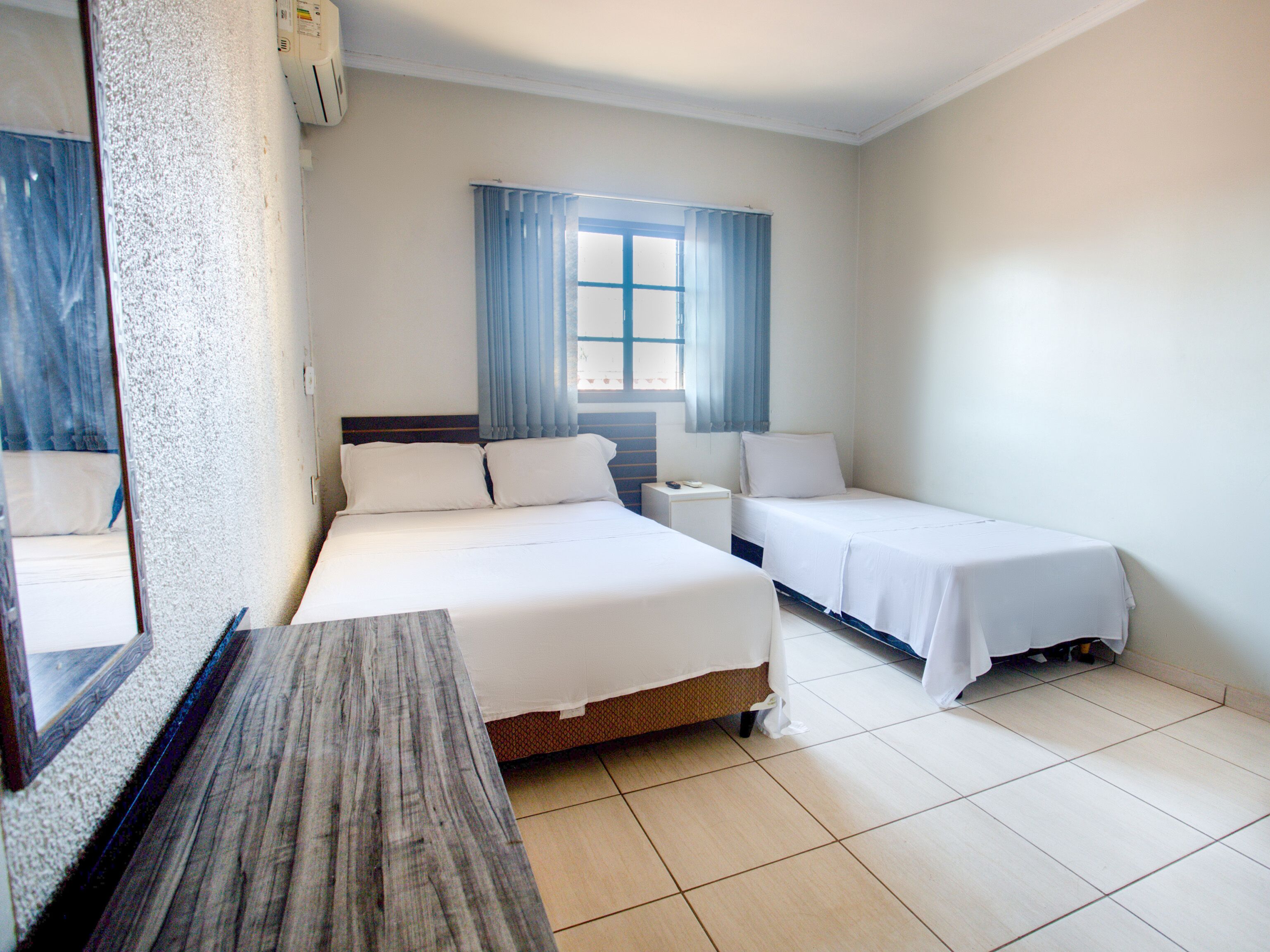 Hotel Rio Verde