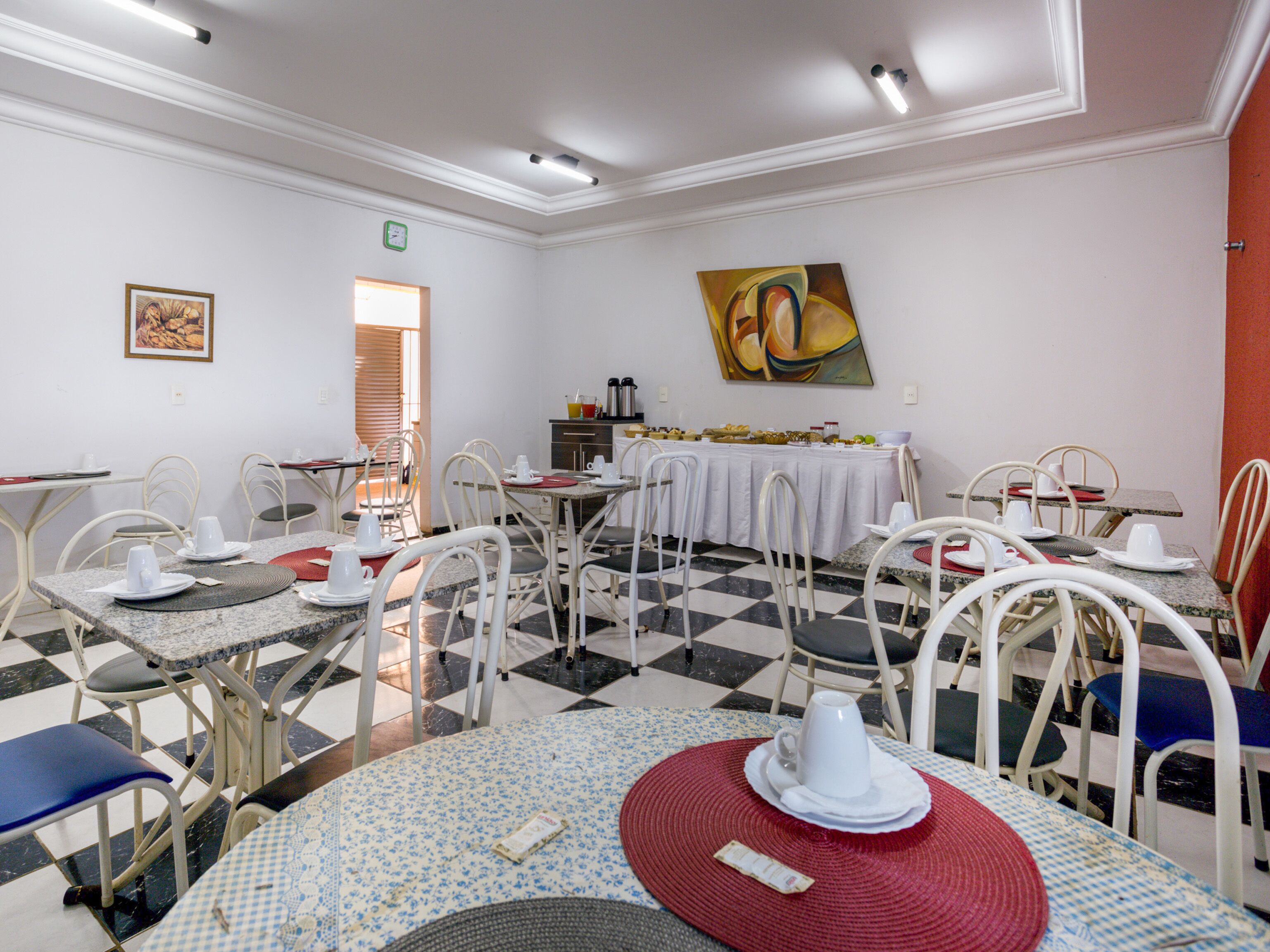 Hotel Rio Verde
