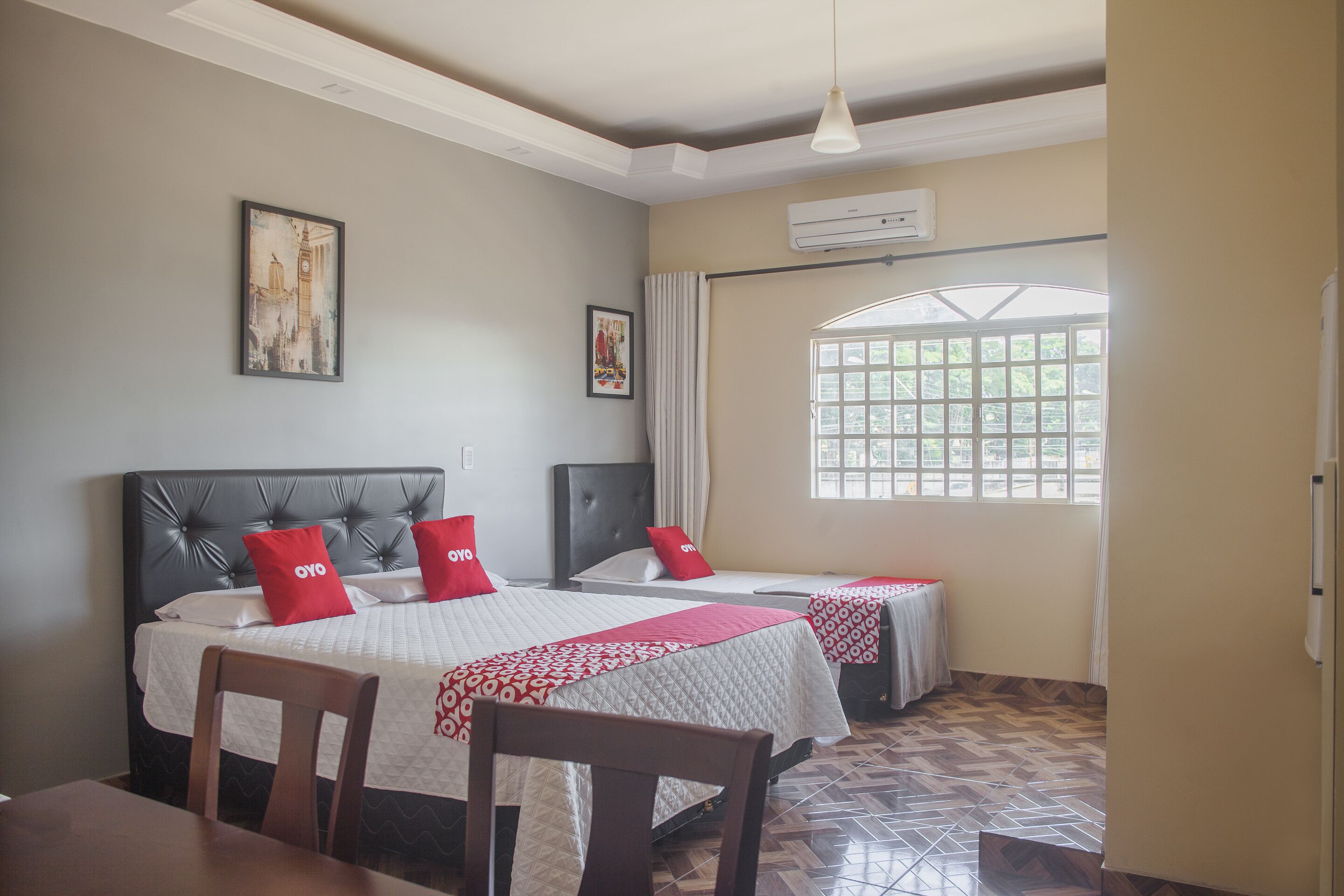 OYO M&J Hotel