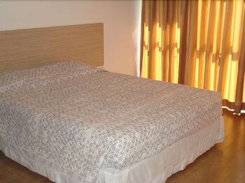 Kingstown Hotel