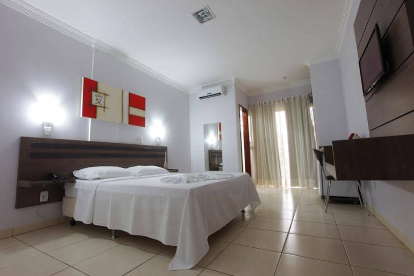 Augustu's Hotel