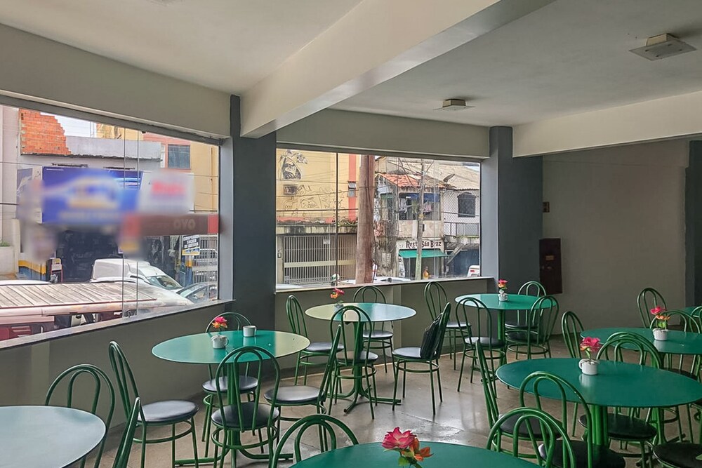 Hotel Taja by OYO Rooms