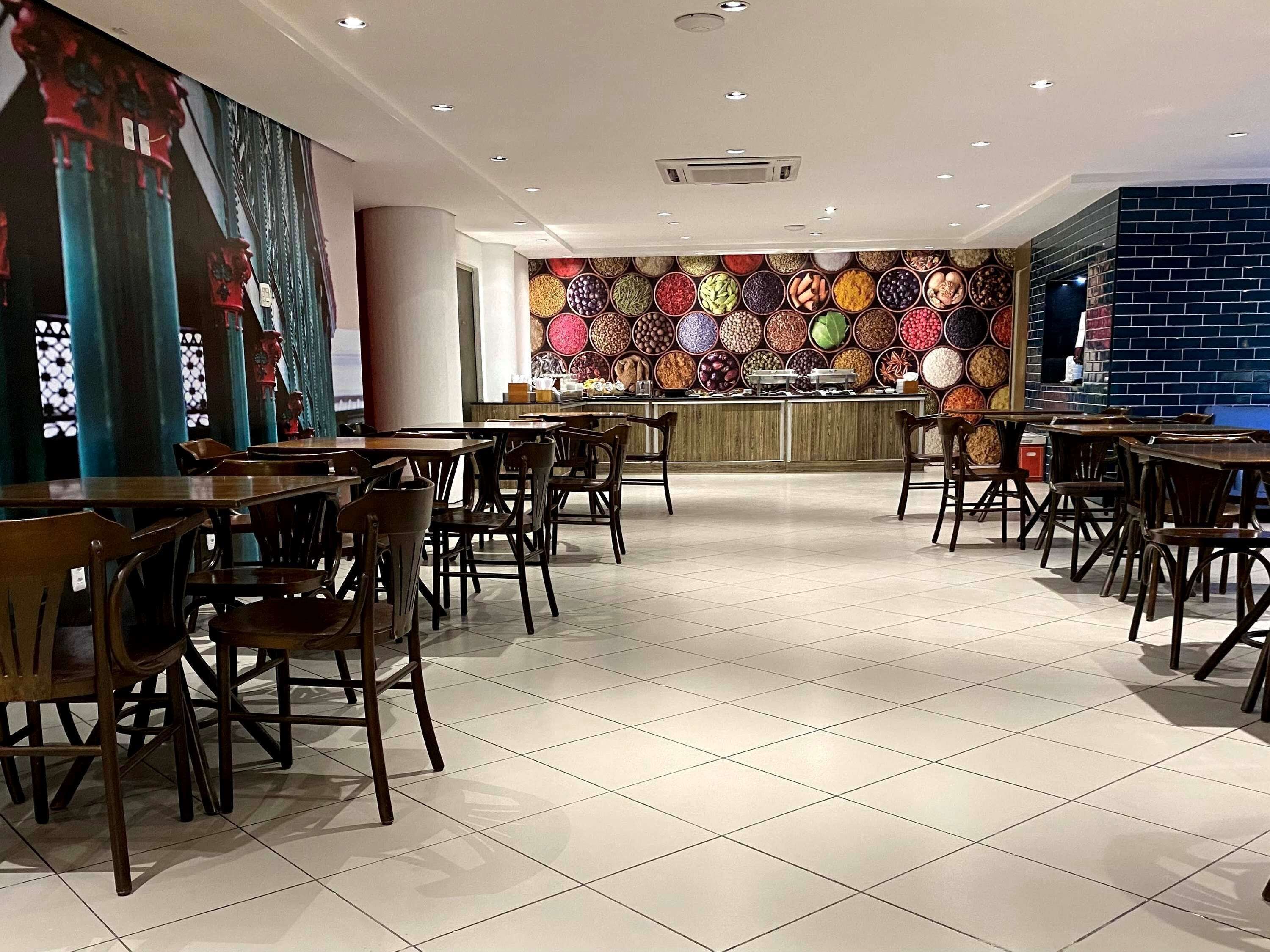 Ibis Styles Belém Batista Campos