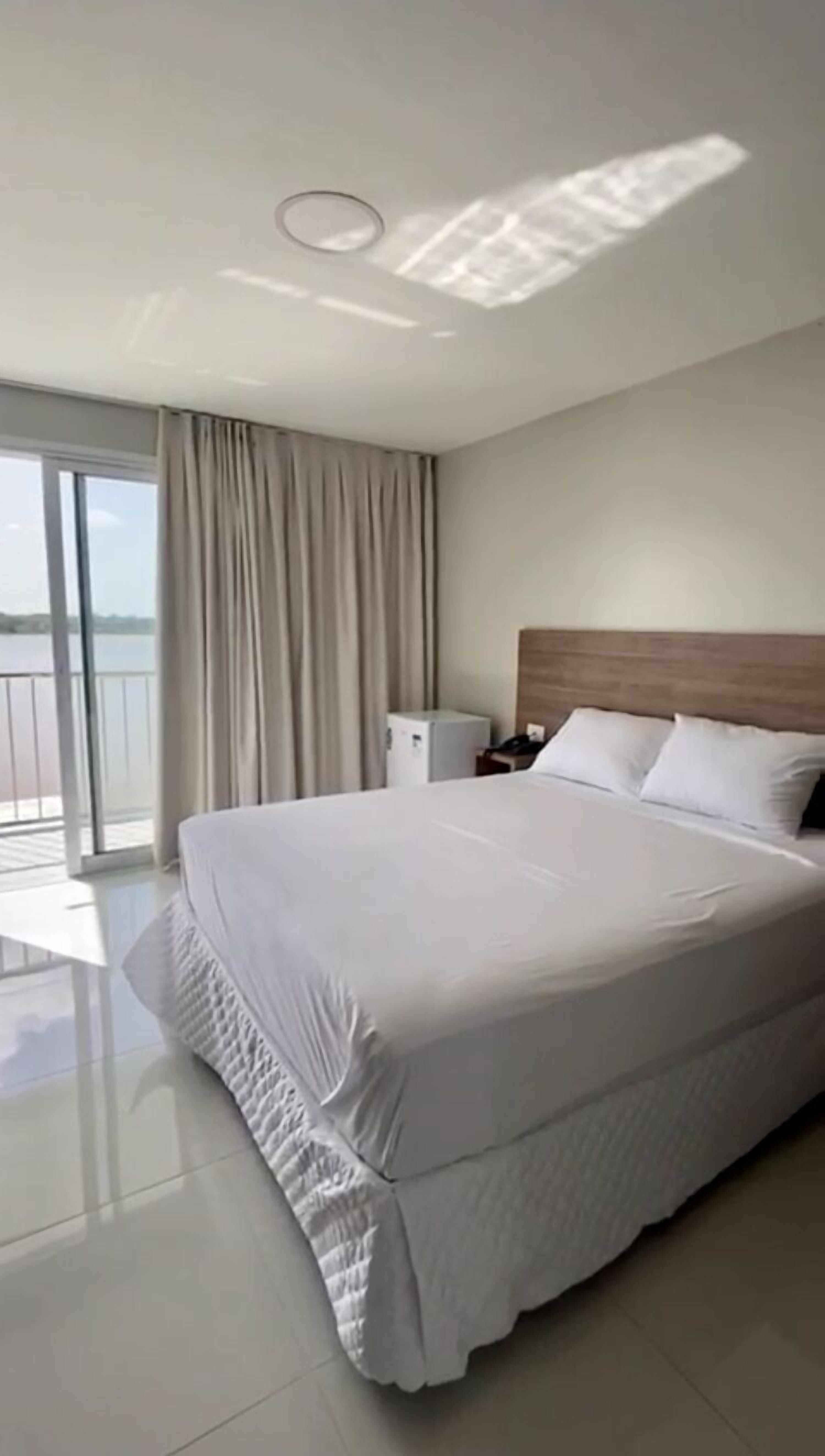 Hotel Orla Do Rio Branco