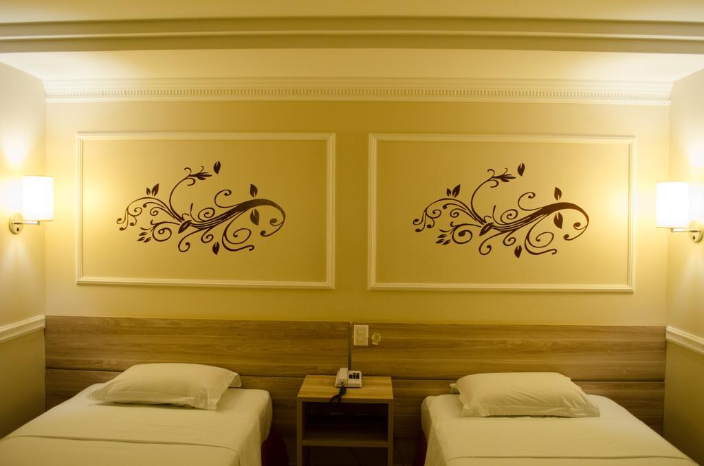 Atalanta Hotel