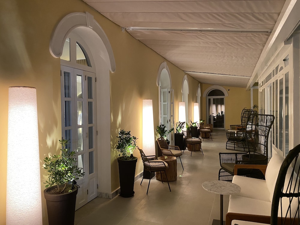 Juma Opera Hotel