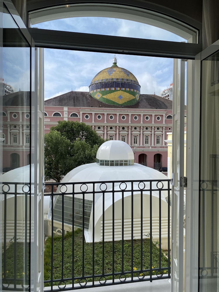Juma Opera Hotel