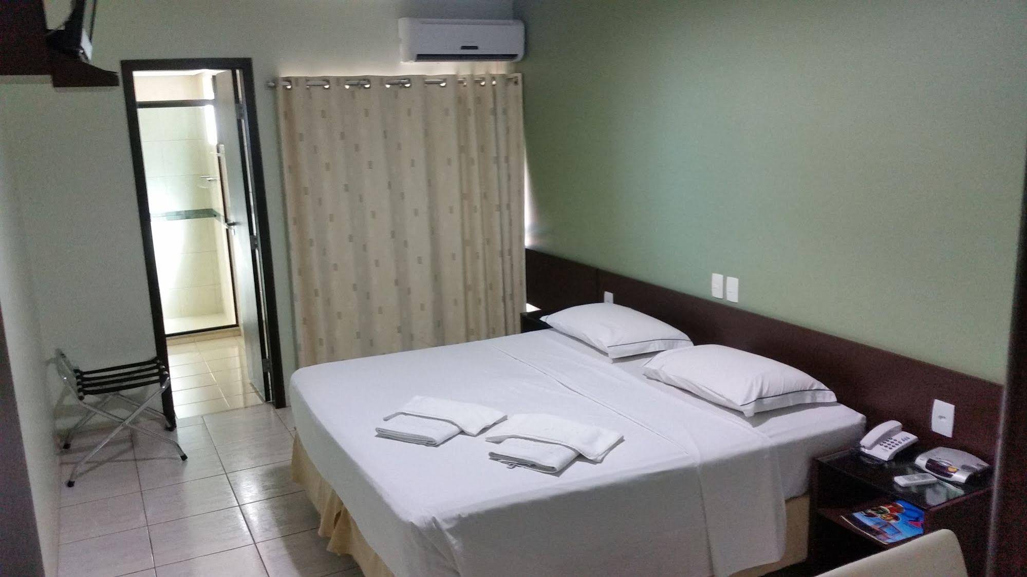 Munart Hotel