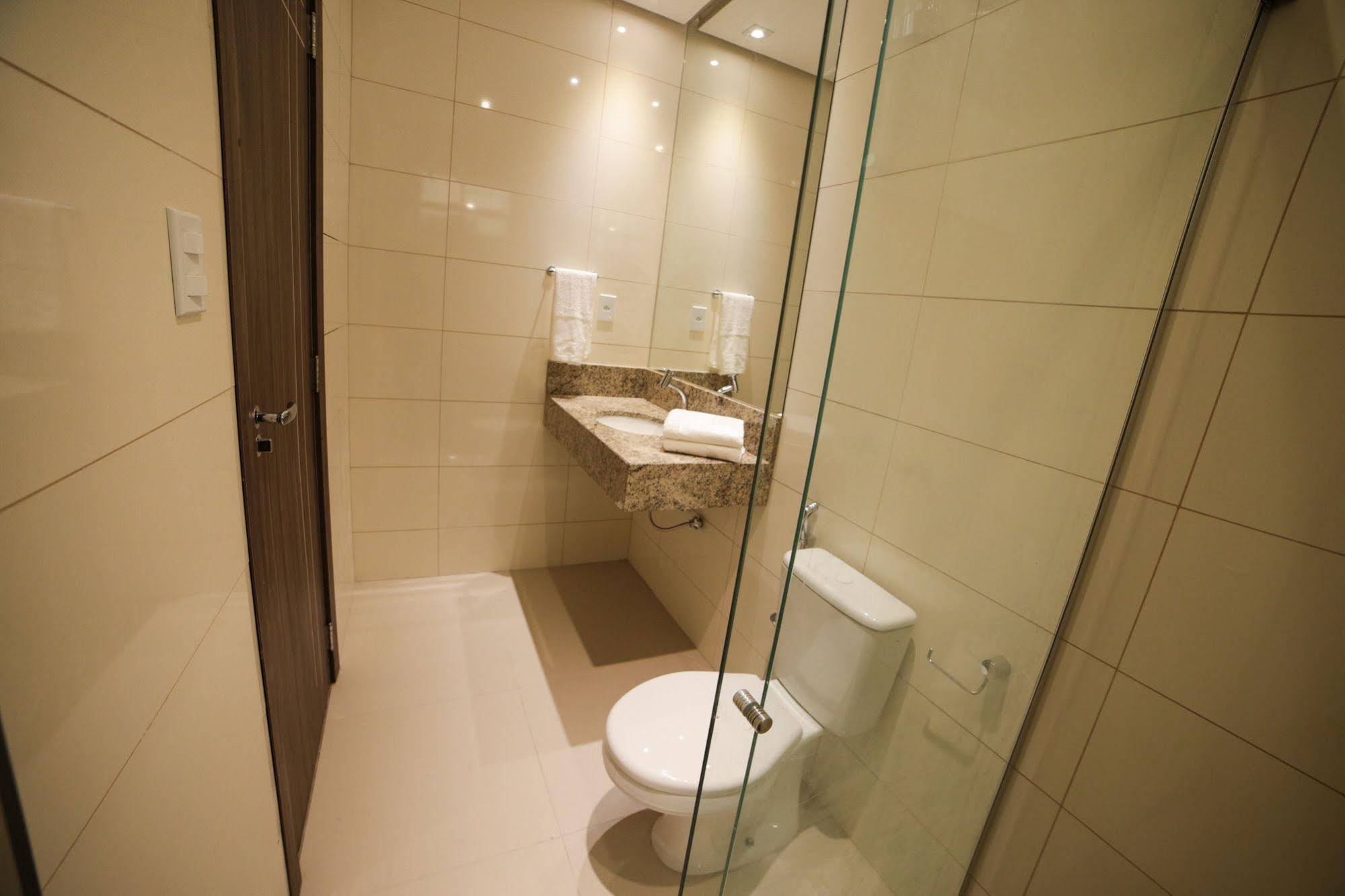 Hotel London