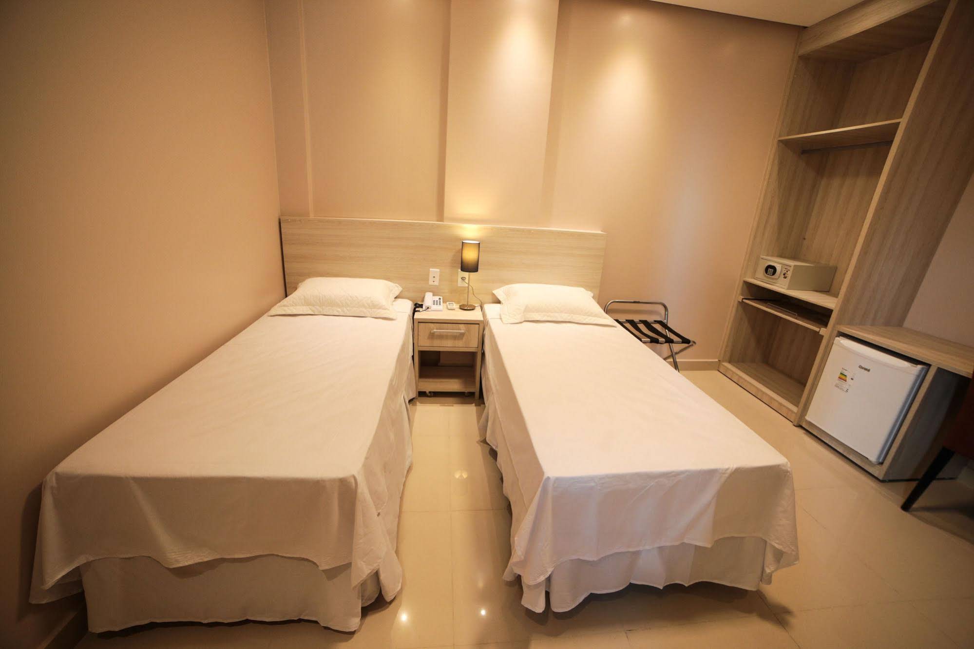 Hotel London