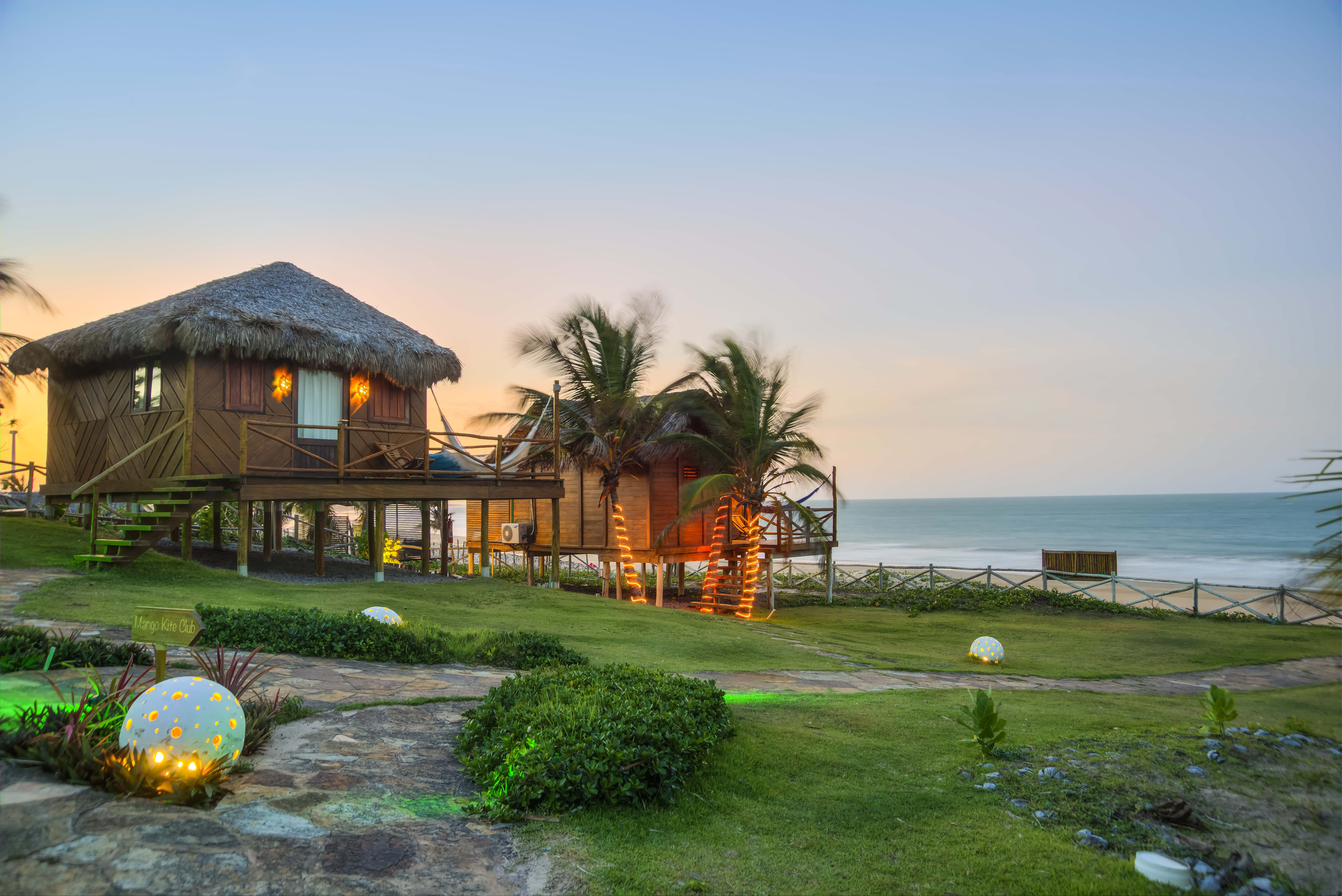 Villa Mango Beach Hotel