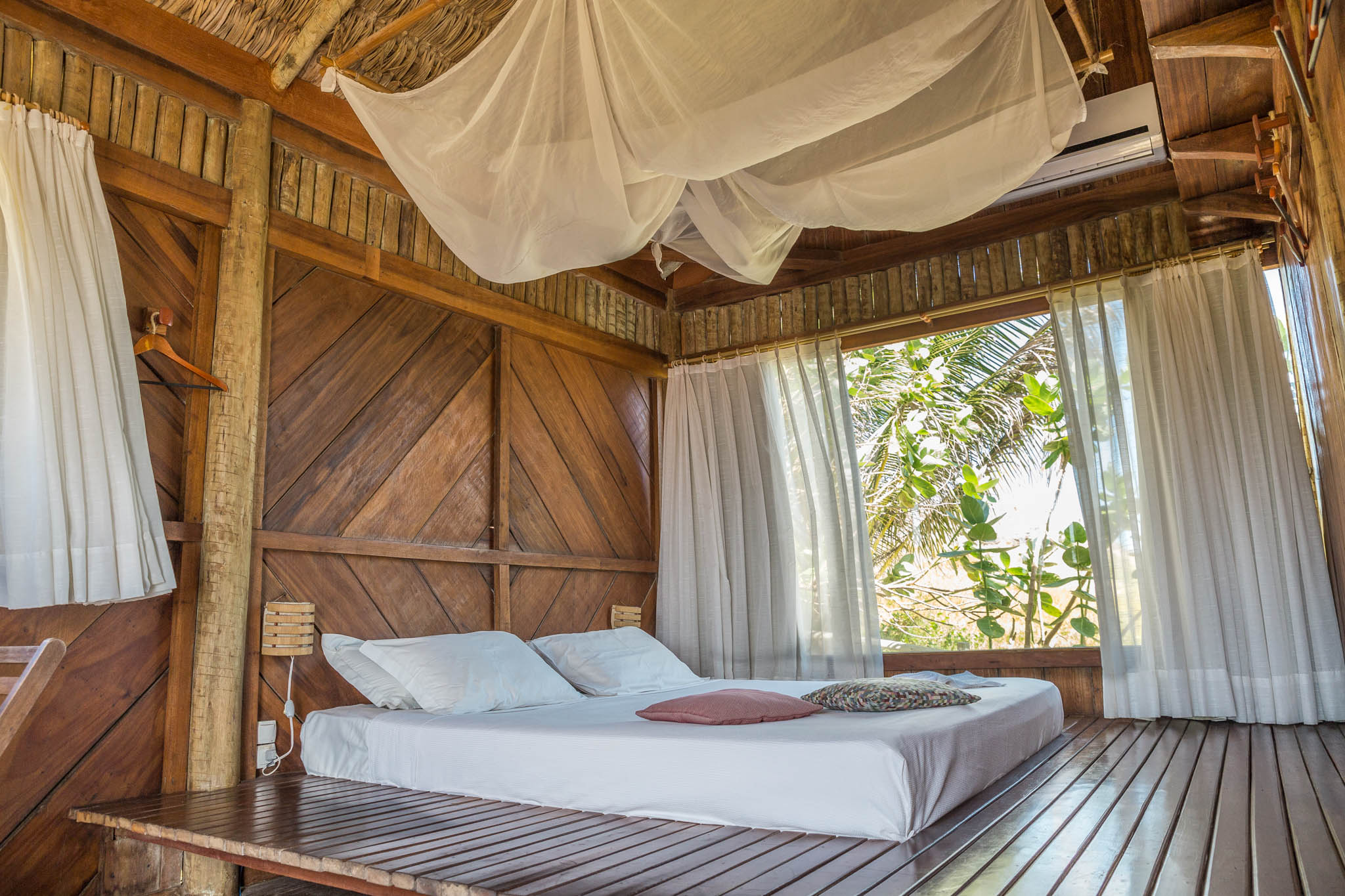 Villa Mango Beach Hotel