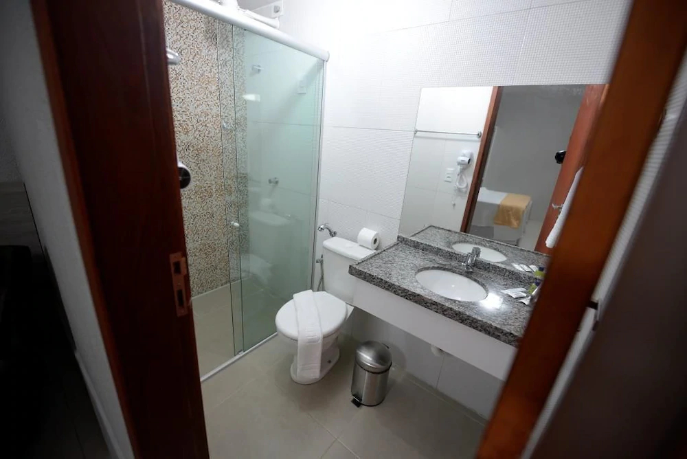 Hotel Leon