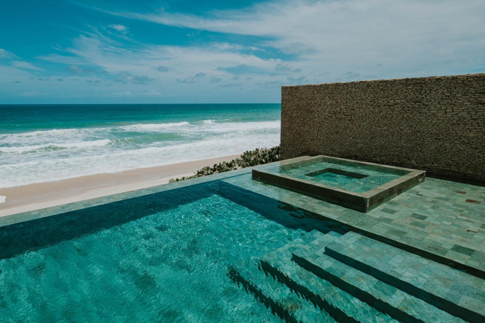 Kenoa Exclusive Beach Spa & Resort