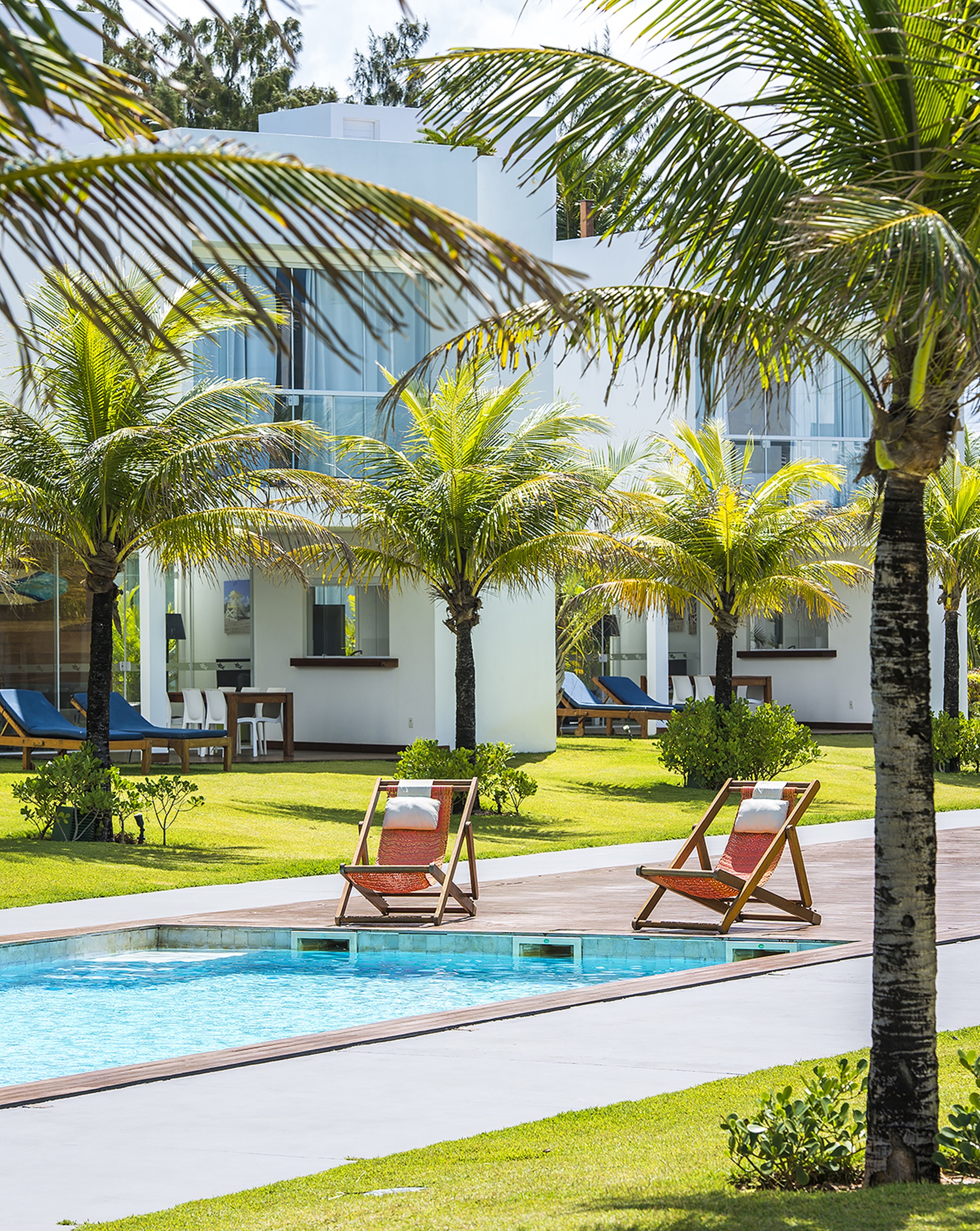 B Blue Beachouses