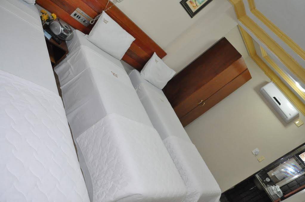 Central Hotel