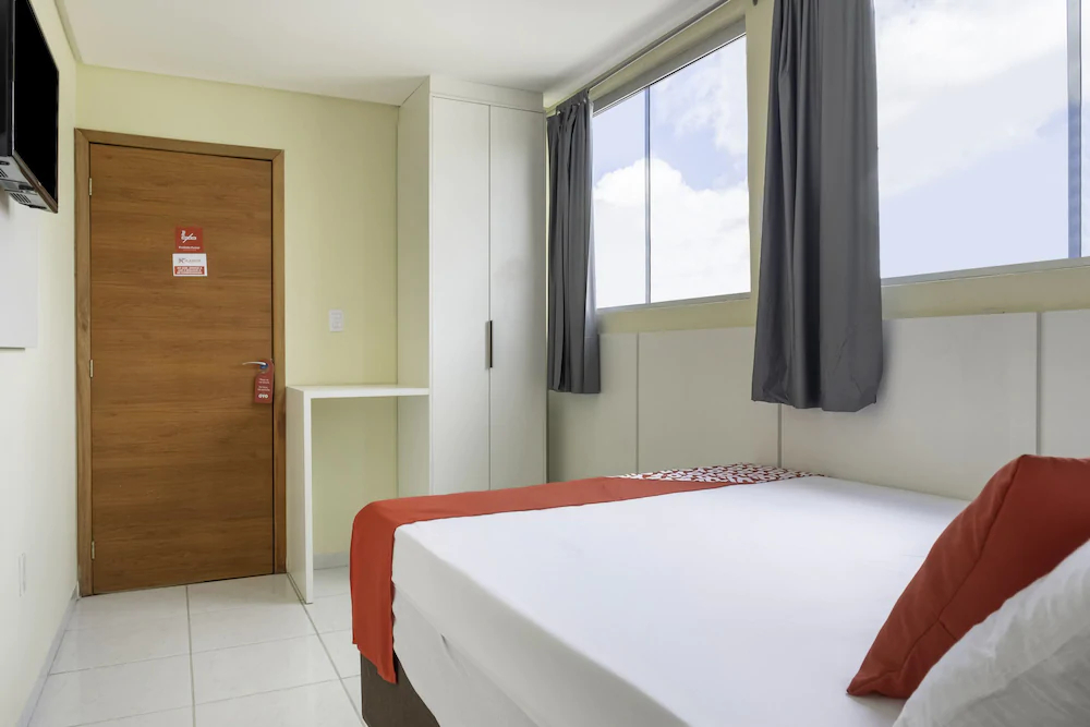 Hotel Kairos by OYO Rooms