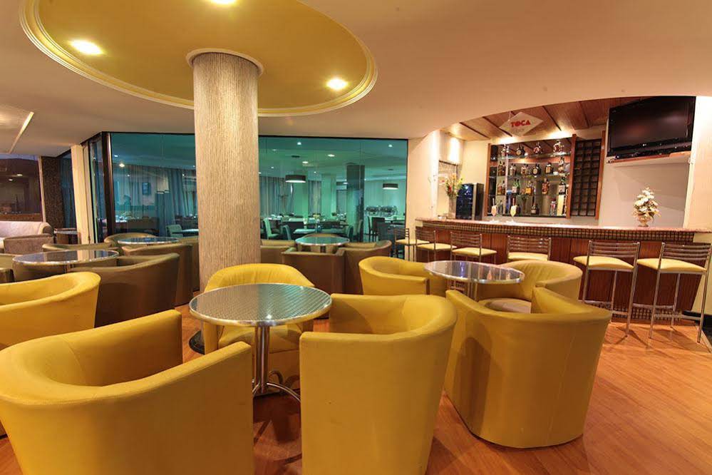Hotel Serrano
