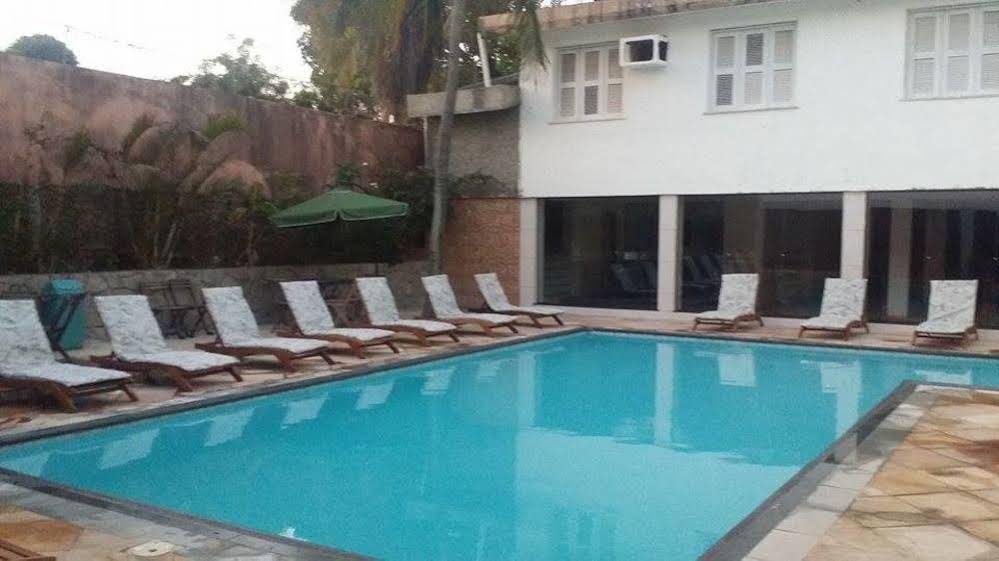 Hotel Iparana Paradise