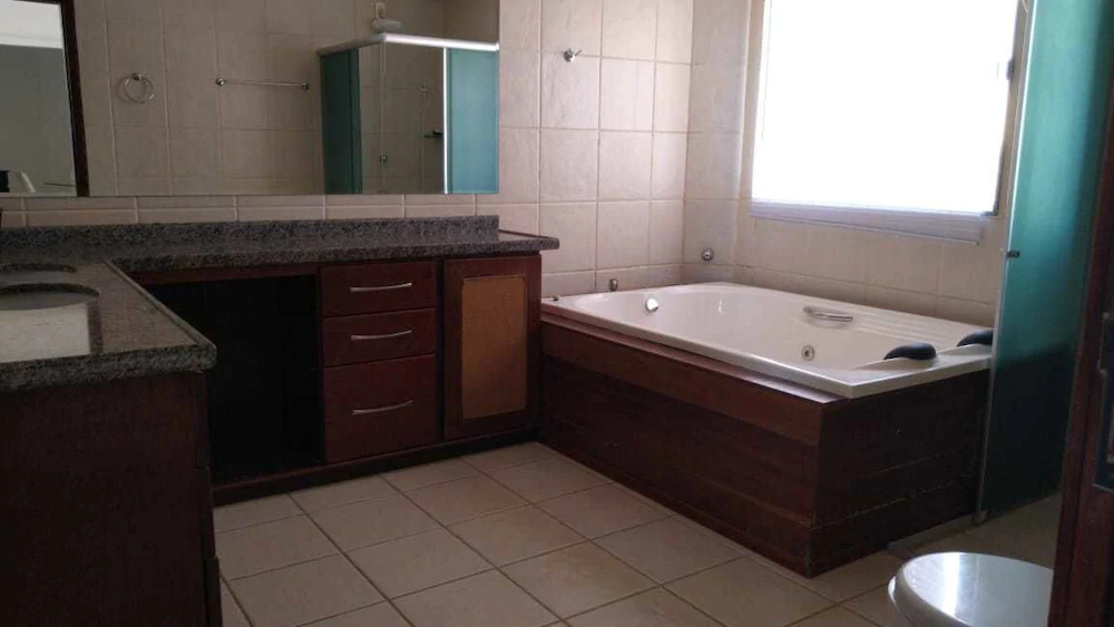 Kiwi Pousada & Lounge