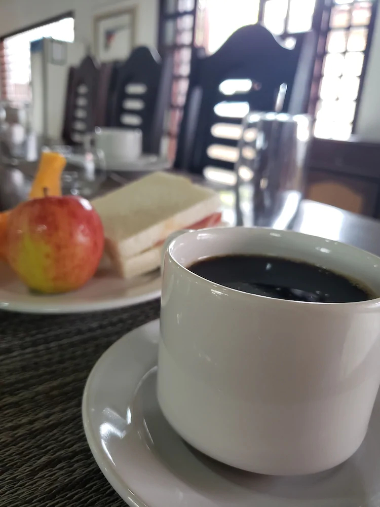 Kiwi Pousada & Lounge