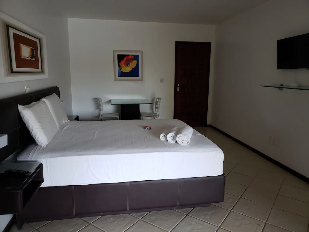 Kiwi Pousada & Lounge