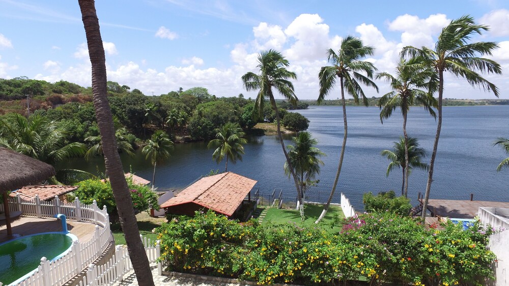 Maravilhosa Casa De Lagoa Em Extremoz