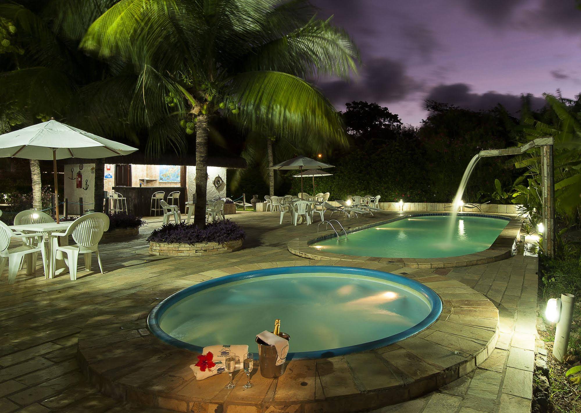 Dolphin Hotel