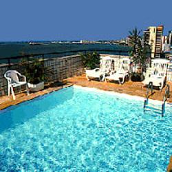 Colonial Praia Hotel