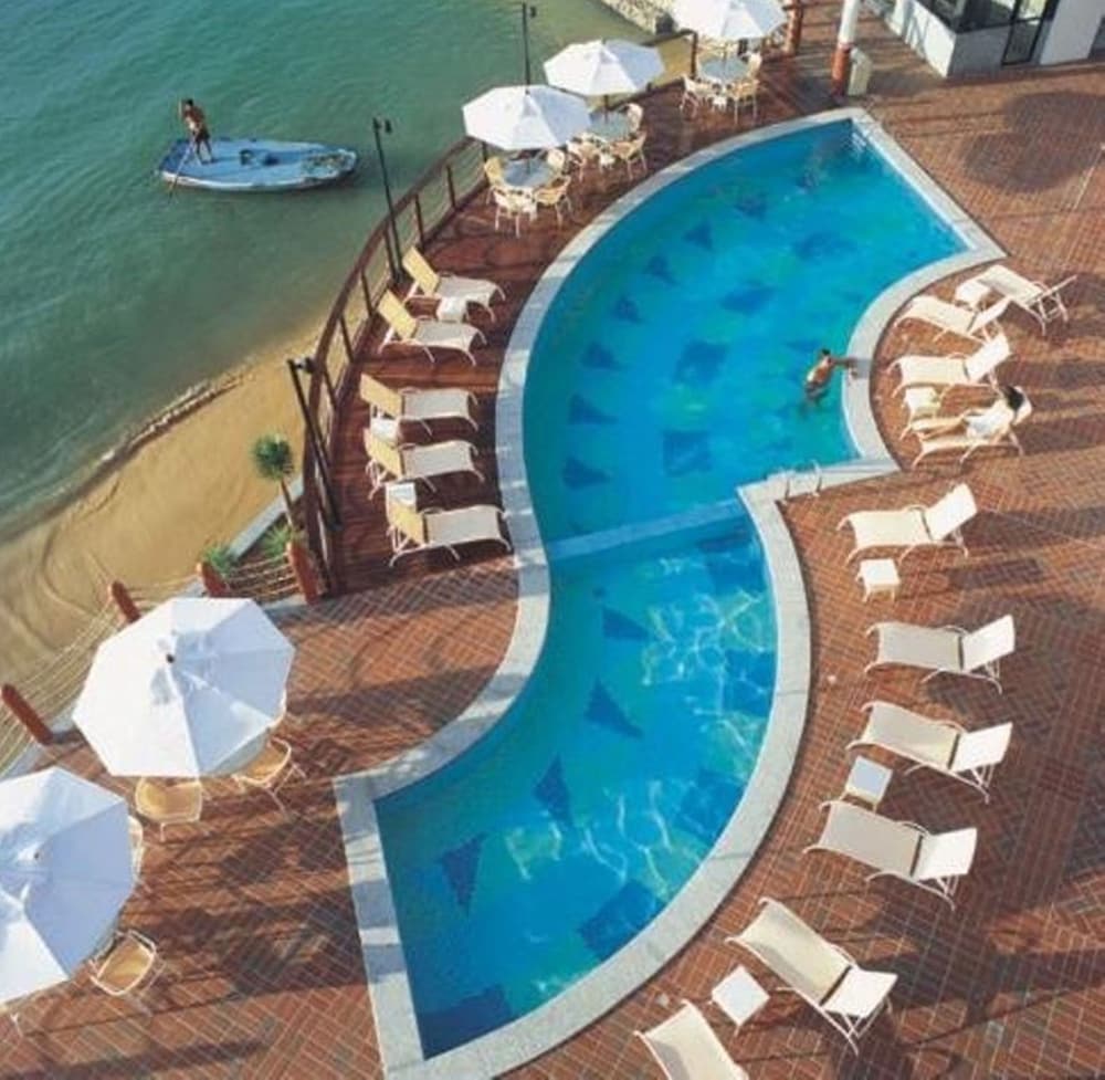 Iate Plaza Hotel