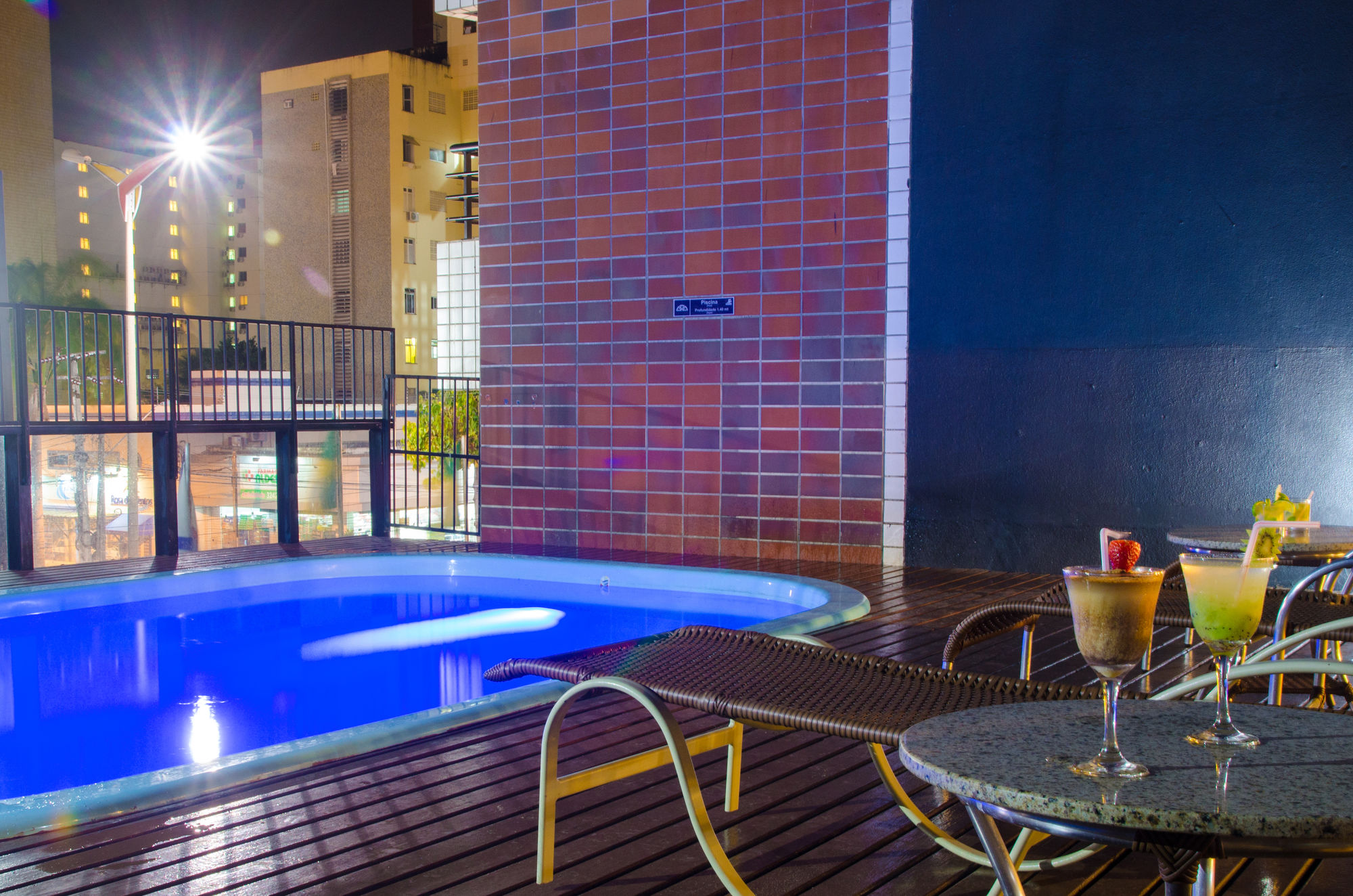 Praia Mansa Suíte Hotel