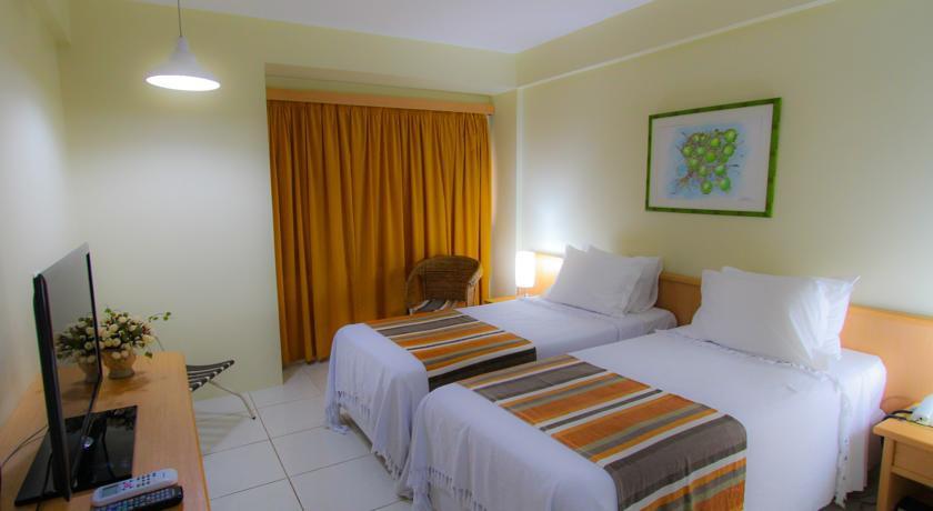 Orange Praia Hotel