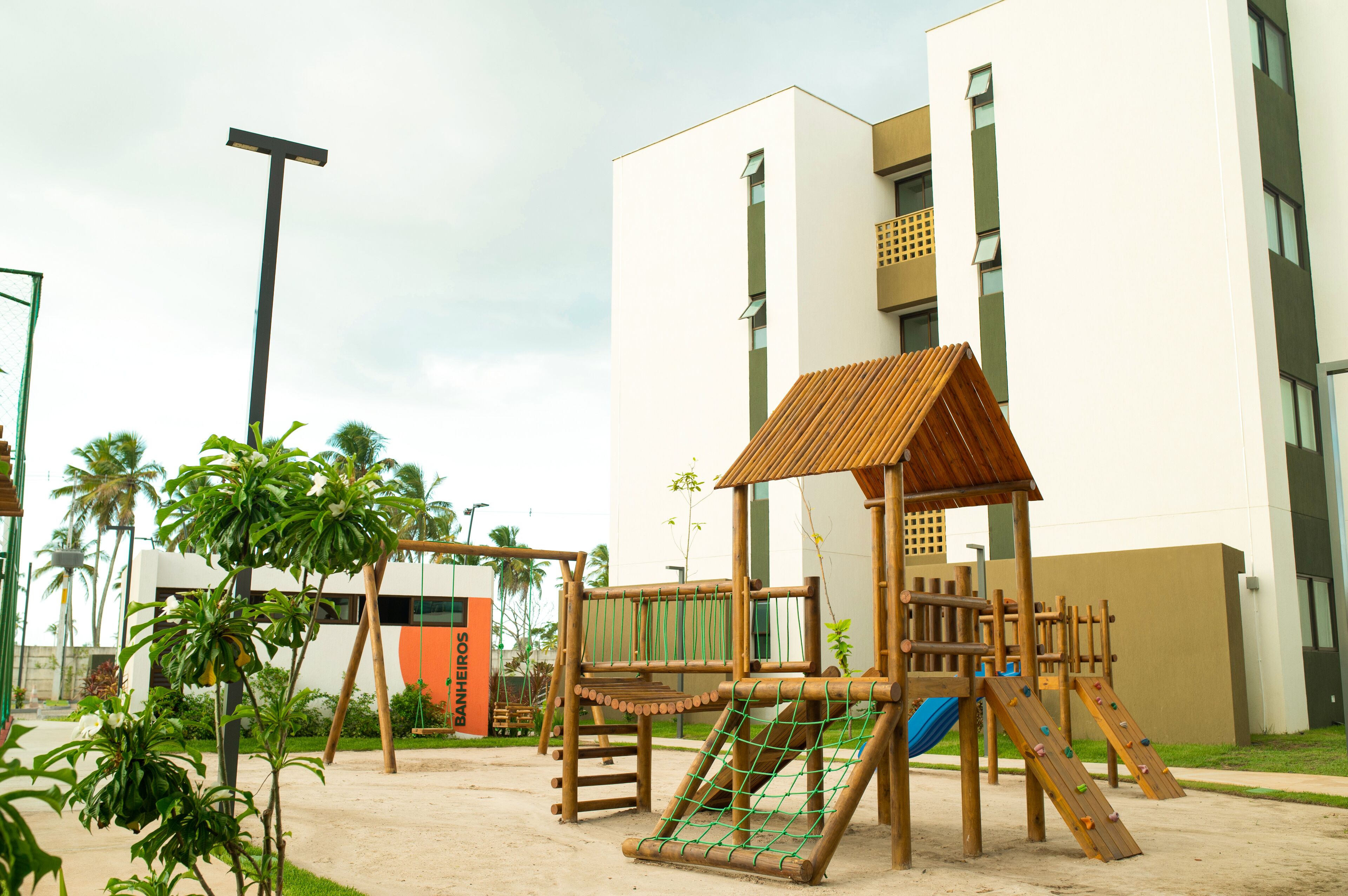 Mana Beach Experience by AFT