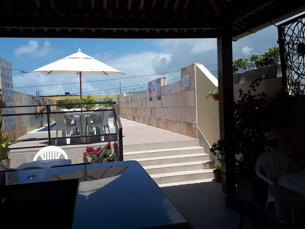 Happy Hotel Brisa do Mar