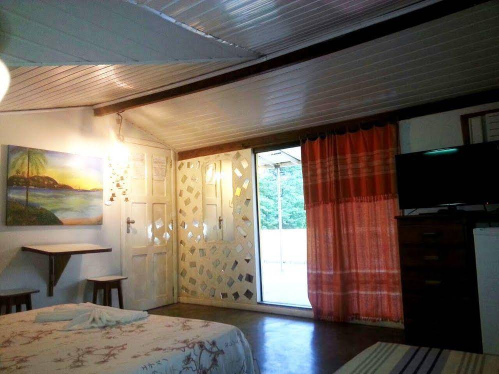 O Pharol Hostel e Pousada