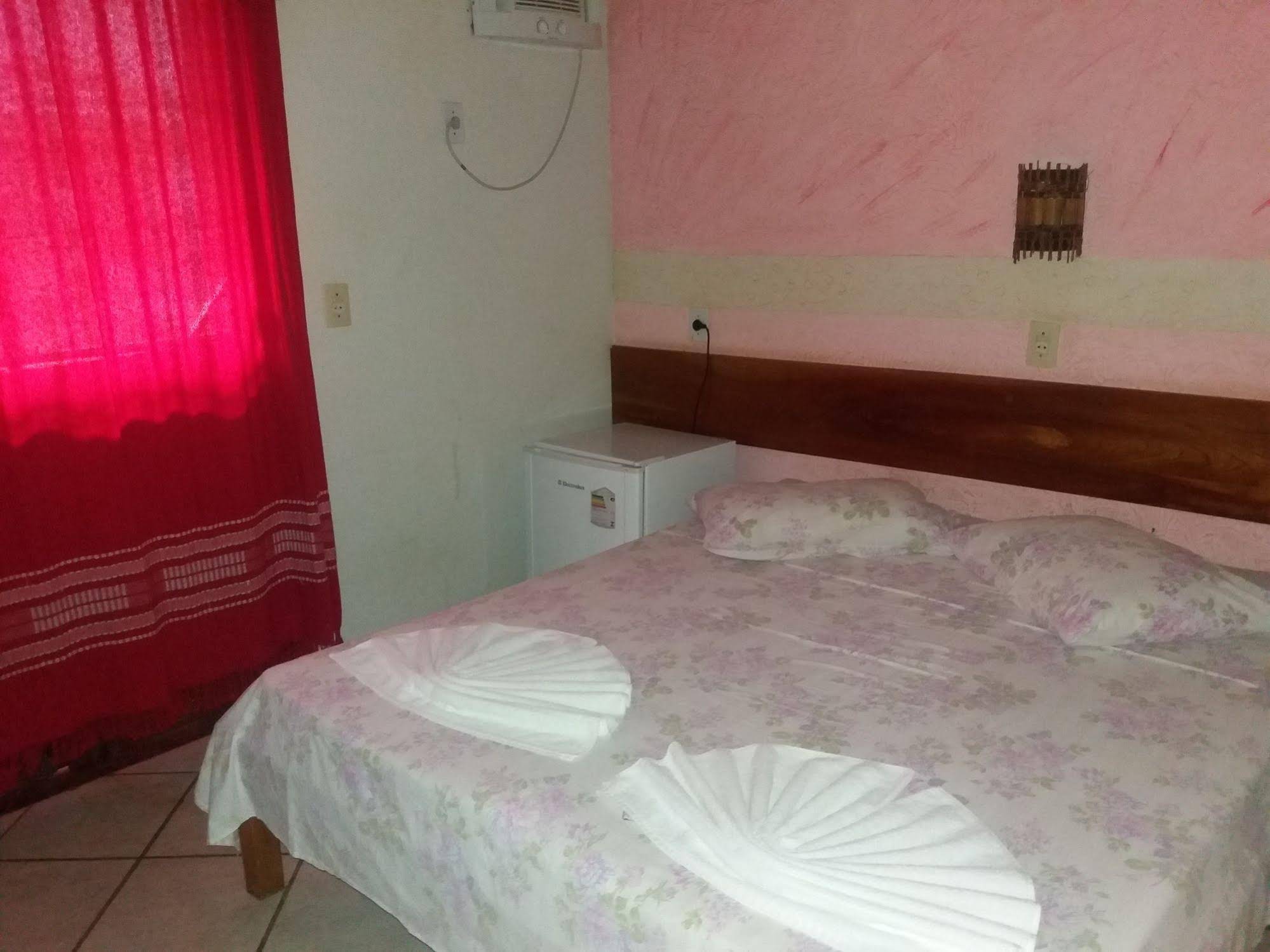 O Pharol Hostel e Pousada