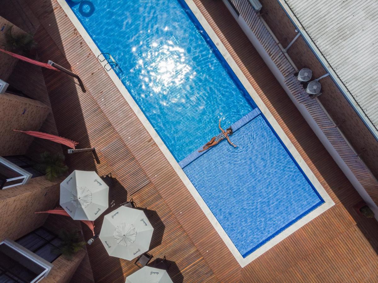 Bessa Beach Hotel